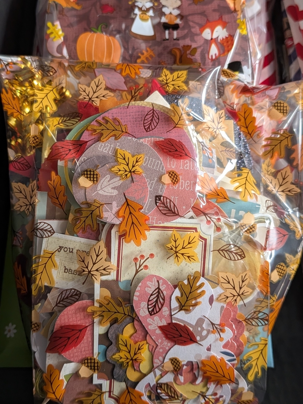 4+ POUNDS Craft Supplies: Christmas, Easter, 4th of July, Halloween, Valentine's - Picture 4 of 7